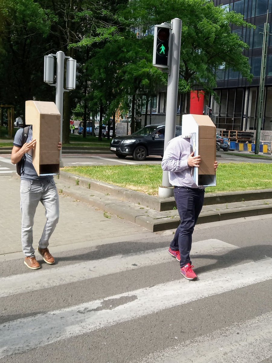 HeroesforZero's tweet photo. 1/ The street doesn't look the same way to everyone - so earlier this week we took some journalists and politicians out to show them a new perspective 👇 https://t.co/lWXaPJKpsw