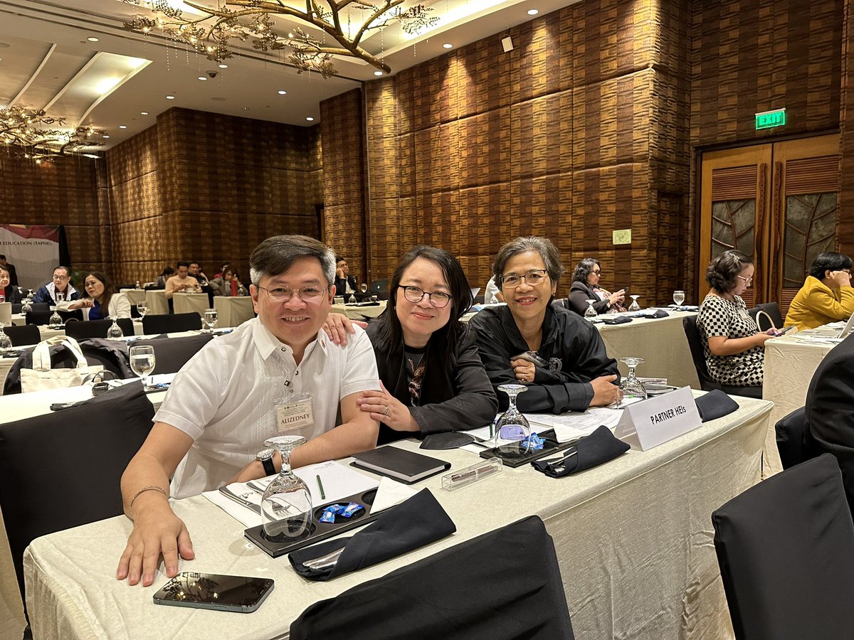 AlizedneyD's tweet photo. Advocating for improved academic practice at the International Conference on Academic Practice in Higher Education. #AcademicPractice #HigherEducation #Conference https://t.co/zD6H9wrKbi