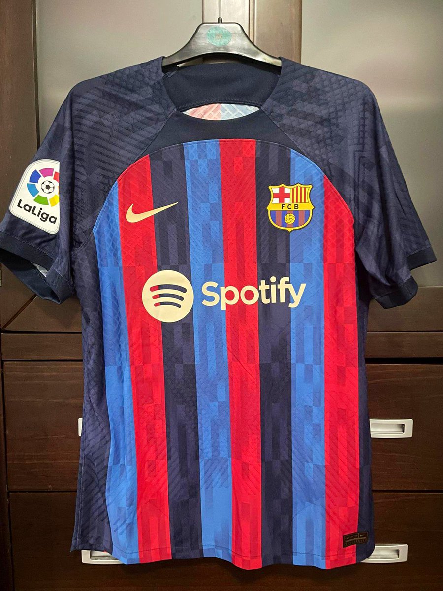 Durante las #24HorasHerrera sortearemos una camiseta firmada por nuestro vecino <a href="/ANSUFATI/">Ansu Fati</a> ⚽️ 

¡Gracias por tu apoyo, Ansu!