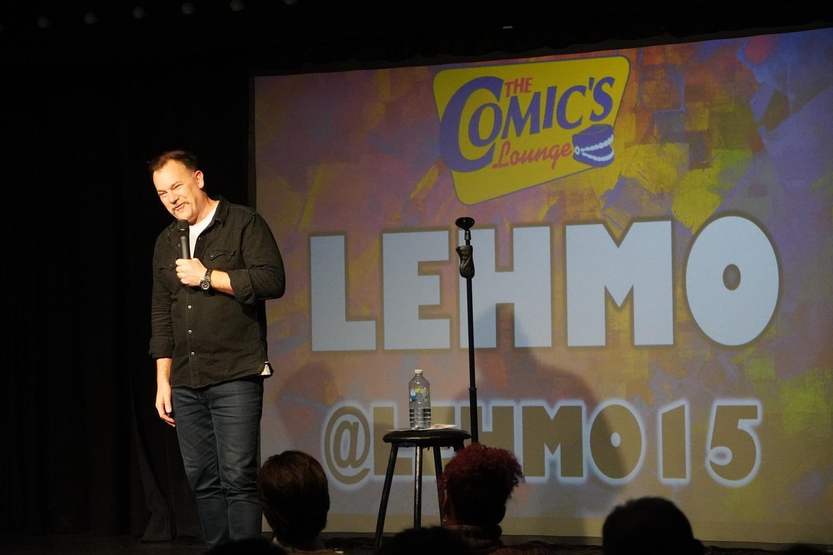 The Comic's Lounge tweet media