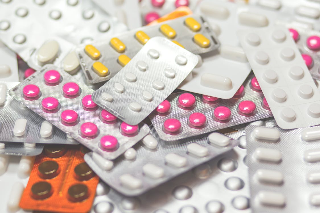 HMar Research Institute (@hmar_research) on Twitter photo The culmination of the <a href="/etransafe/">eTRANSAFE Project</a> project to share data on the #DrugSafety
👉 The project has integrated, in a single platform, data from more than 10,000 pharmacological studies from 13 leading pharmaceutical companies
👉imim.es/news/562
<a href="/UPFBarcelona/">UPF Barcelona</a> <a href="/GRIB_Barcelona/">Bioinformatics GRIB</a> The culmination of the <a href="/etransafe/">eTRANSAFE Project</a> project to share data on the #DrugSafety
👉 The project has integrated, in a single platform, data from more than 10,000 pharmacological studies from 13 leading pharmaceutical companies
👉imim.es/news/562
<a href="/UPFBarcelona/">UPF Barcelona</a> <a href="/GRIB_Barcelona/">Bioinformatics GRIB</a>