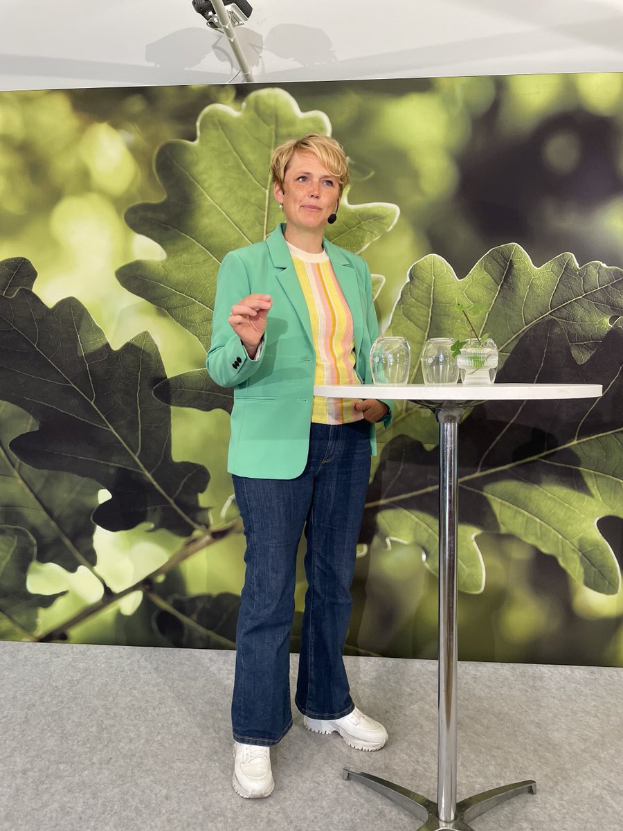 ”Det kommer att bli svårare att producera kring ekvatorn relativt sett, det innebär att vi på nordliga breddgrader kommer att ha en möjlighet och till och med en skyldighet att odla mer. Kan vi ta oss igenom det här tuffa, så både kan och vill lantbruket bli en framtidsbransch”