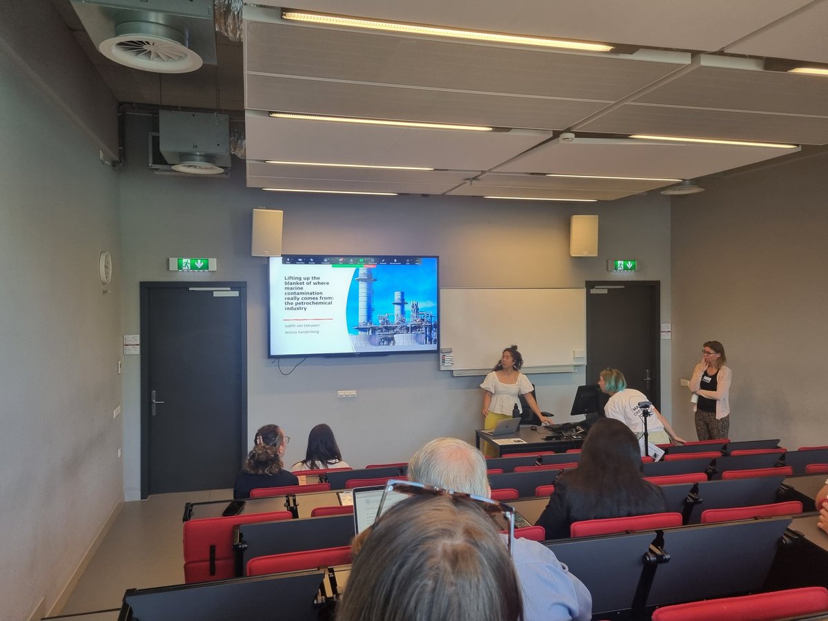 Dr Emma McKinley (@emmajmckinley) on Twitter photo The last morning of #MARE2023 is here - fantastic session on just transitions in marine governance and blue economy discourse with talks from <a href="/kazaalexander/">Dr. Karen Alexander</a> <a href="/freyacroft/">Freya Croft</a> @judith_leeuwen and <a href="/jess_vandenberg/">Jessica Vandenberg</a>
#MarSocSci
#TeamMarSocSci The last morning of #MARE2023 is here - fantastic session on just transitions in marine governance and blue economy discourse with talks from <a href="/kazaalexander/">Dr. Karen Alexander</a> <a href="/freyacroft/">Freya Croft</a> @judith_leeuwen and <a href="/jess_vandenberg/">Jessica Vandenberg</a>
#MarSocSci
#TeamMarSocSci