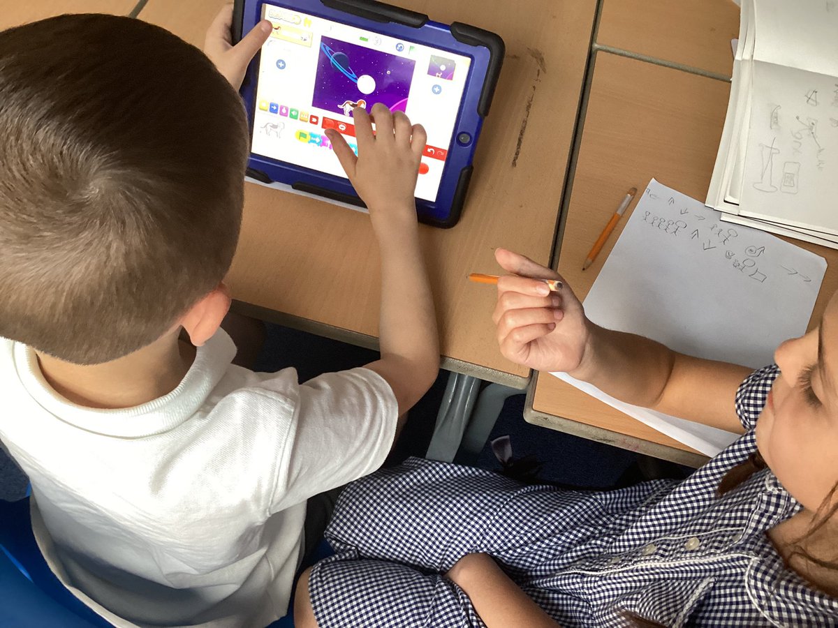 IPMATTowngate's tweet photo. In our computing today we have been looking outcomes, and using scratch junior to run different programs with the same outcome and deciding which is more efficient  #Computingtpa #Class2tpa https://t.co/MU84Q6Kpy0