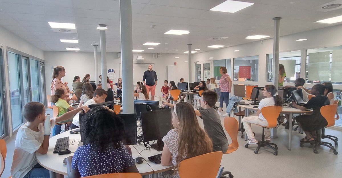 Collège Louise Weiss (95) tweet media