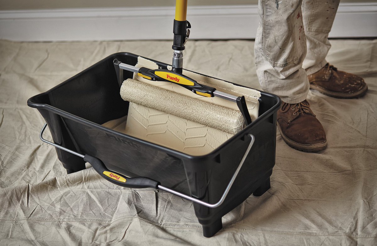 Zyberltd1's tweet image. ✨Purdy Adjustable Frame✨
Size: 12&quot; - 18&quot;

🔸Angled design for better control
🔸Effortlessly paint large spaces
🔸Lightest every adjustable frame
🔸Suitable for 12” – 18” roller sleeves
🔸Cam latch system to quickly release the sleeve

#purdy #purdyframe #adjustableframe