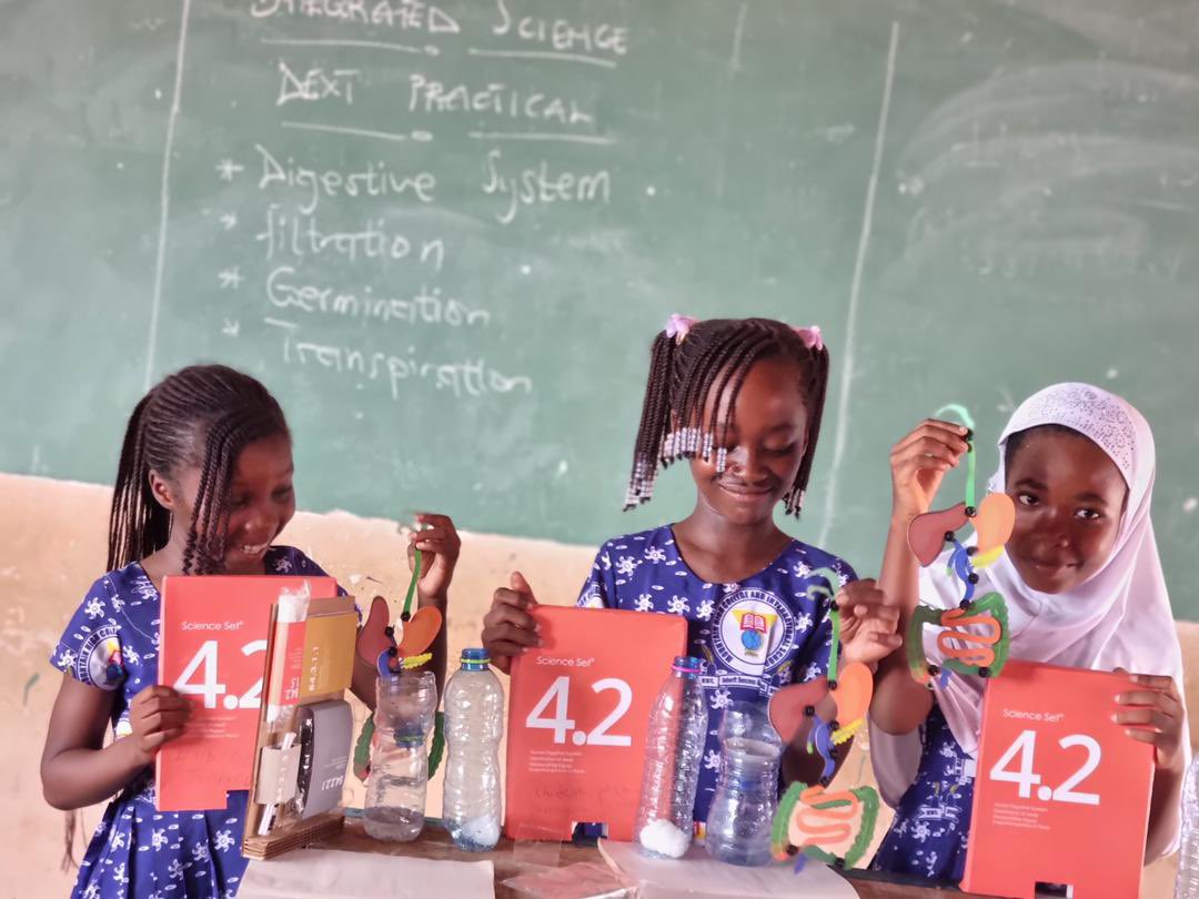 fugahcaleb's tweet image. This post will be shared by anyone who has had concerns about lack of practical science learning for basic schools. 

Practical Science Exam using the Dext #ScienceSet