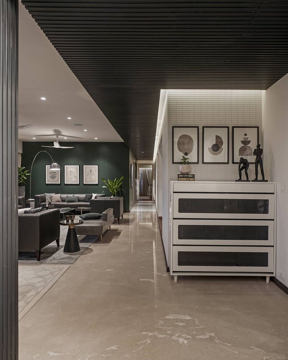 trysquarefloors's tweet image. #Repost 
Elevate your space to new heights with the captivating charm of natural wood. From walls to ceilings, let architectural brilliance meet the warmth of wood, creating a space that's both sophisticated and delightfully whimsical. 
trysquare.com
#trysquareflooring