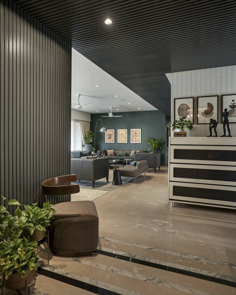 trysquarefloors's tweet image. #Repost 
Elevate your space to new heights with the captivating charm of natural wood. From walls to ceilings, let architectural brilliance meet the warmth of wood, creating a space that's both sophisticated and delightfully whimsical. 
trysquare.com
#trysquareflooring