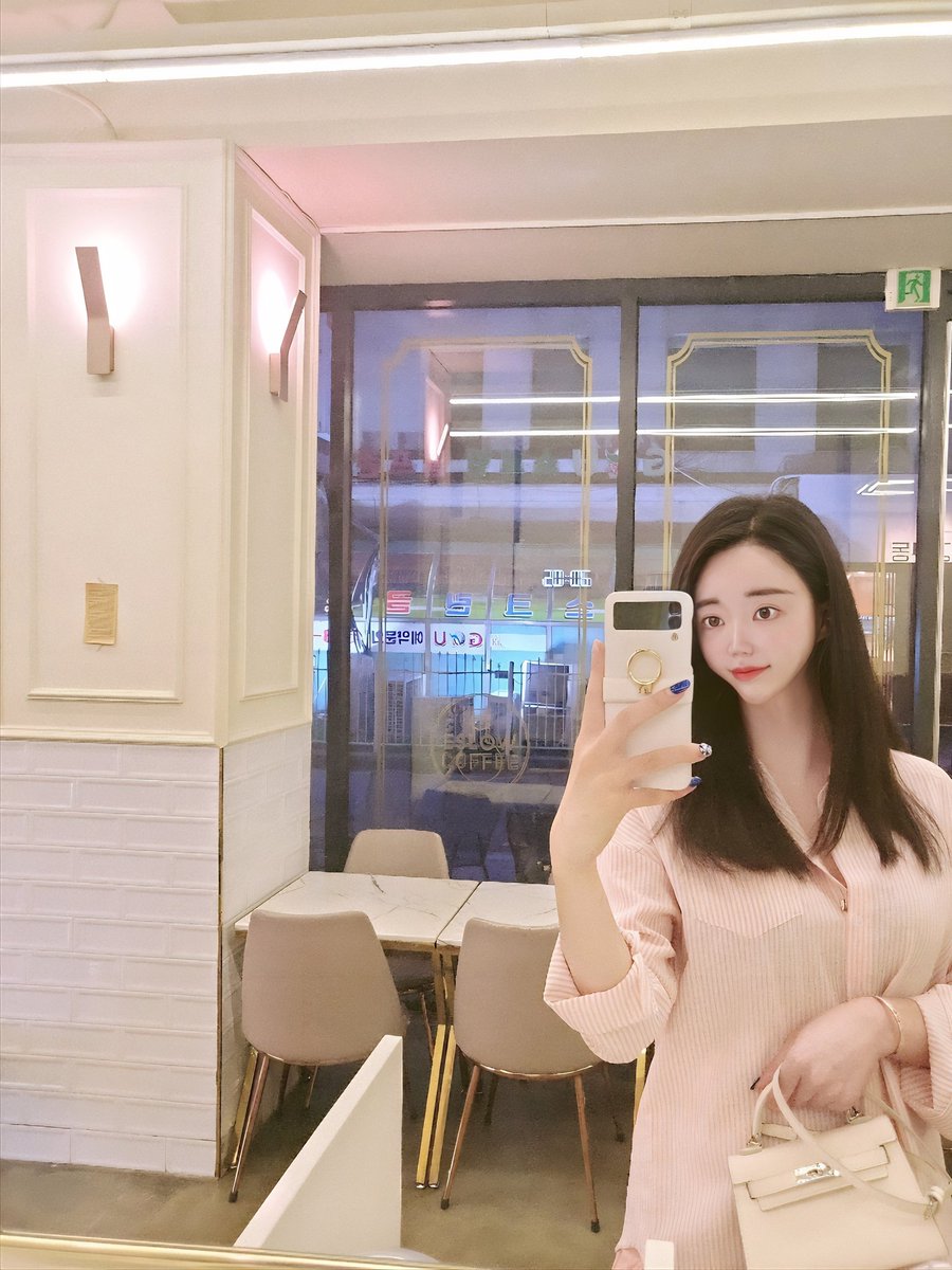 0Beige's tweet photo. #트랜스젠더 #쉬멜 #트젠 #강남 #강남쉬멜 #쉬멜트위터 #서울쉬멜 #역삽쉬멜 #스타킹 #쉬메일 #크로스드레서 #젠더 #shemale #섹트 #ladyboy #transgender #섹시녀 #훈녀 #청순�� #유플 #레이디보이 #섹녀 #일탈 #젠더만남 #서울젠더 #강남오피 #쉬멜만남 #tg #팸돔 #sm #돔플
만남문의는 카톡  beige0 https://t.co/loYkcv43MT
