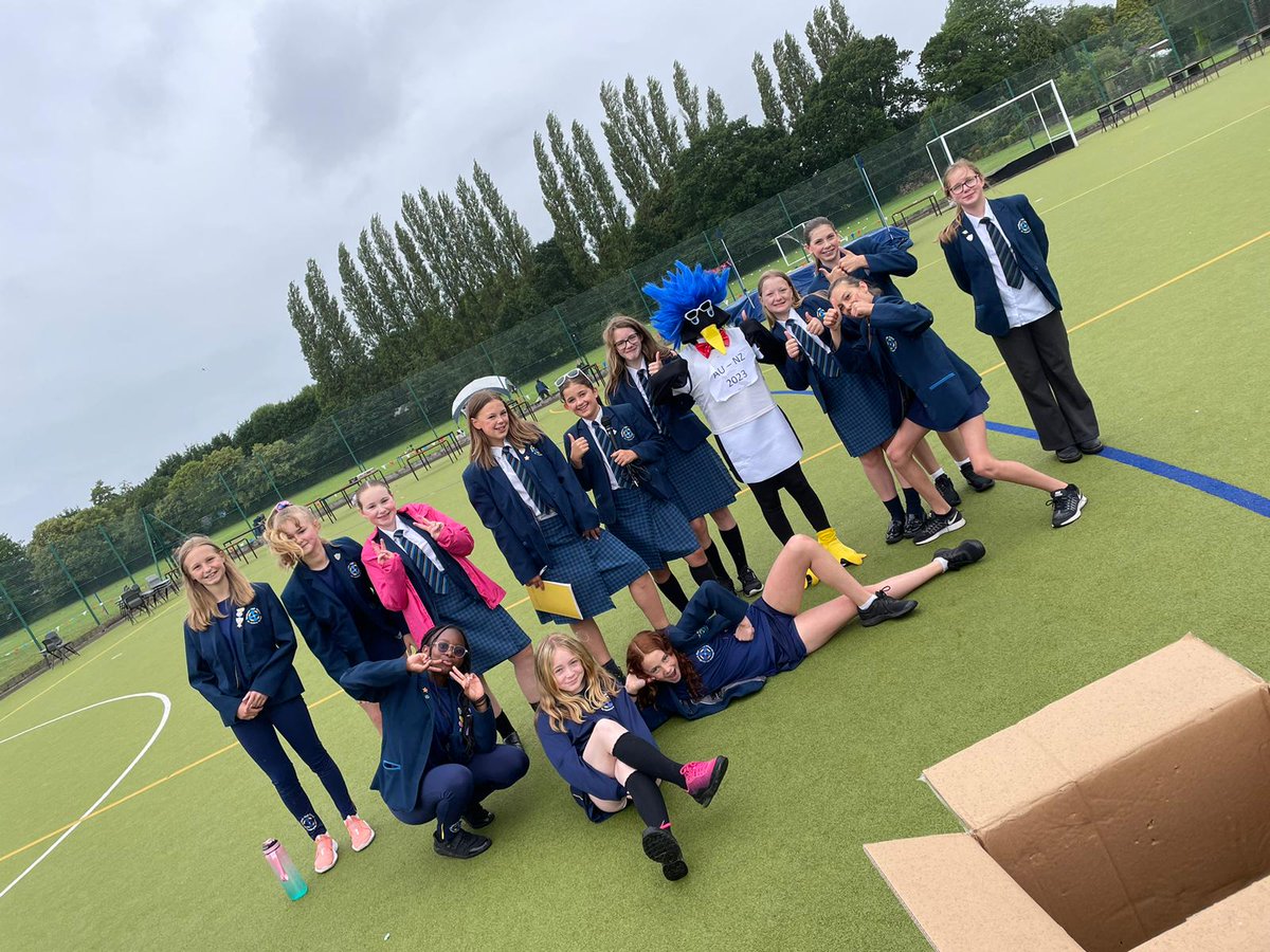 SandhighPE tweet media