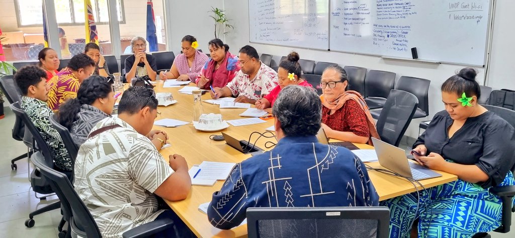 MeleMauala's tweet photo. #WILS Gender Equality Glossary review w/#JAWS
To enhance Gender Responsive approaches to media reporting on women & women’s issues. The need for a Samoan Glossary of Gender Terms was also identified to assist the media in reporting on gender issues. @unwomenpacific @UNDP_Samoa https://t.co/h6QPB1nfut