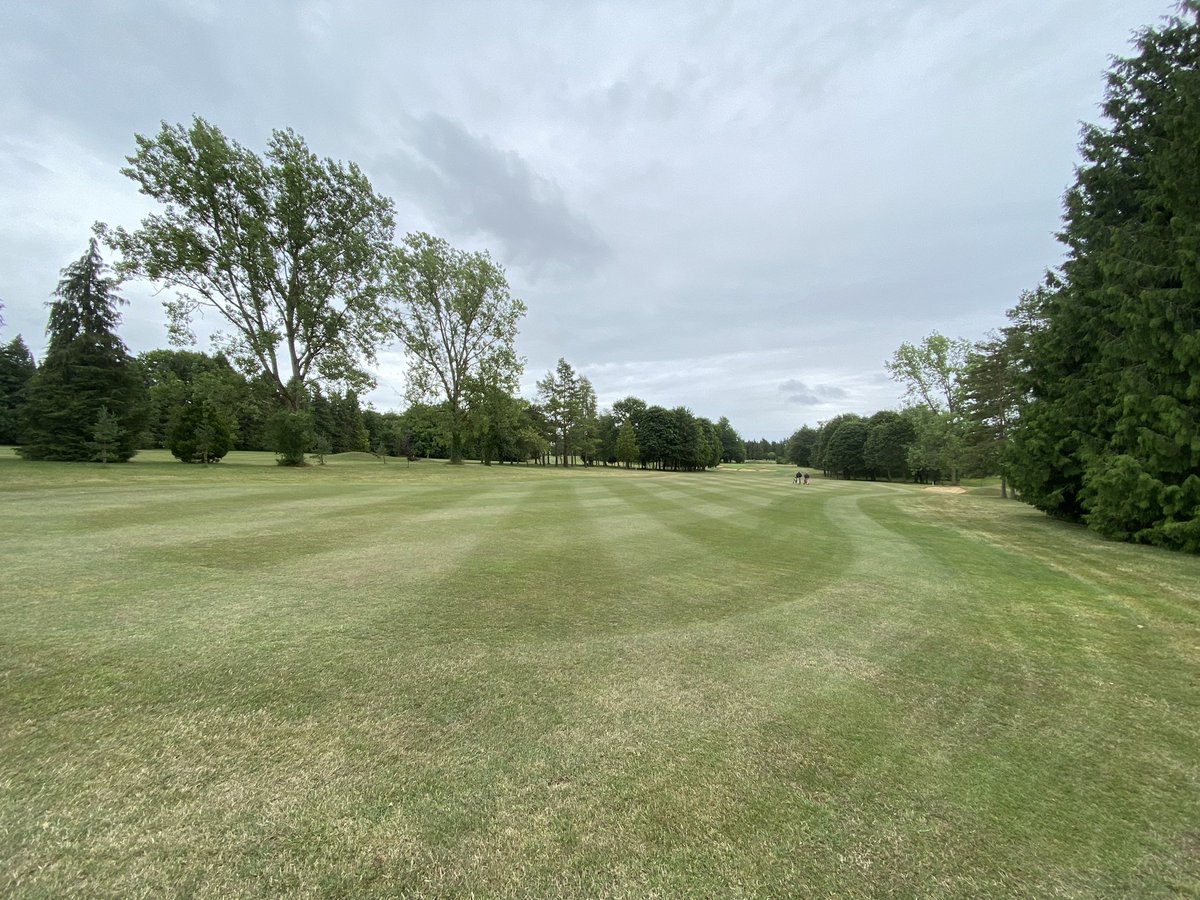 bgcgreenkeeper's tweet photo. Club championship prep 😮‍💨 https://t.co/KEyNjjJ3rB