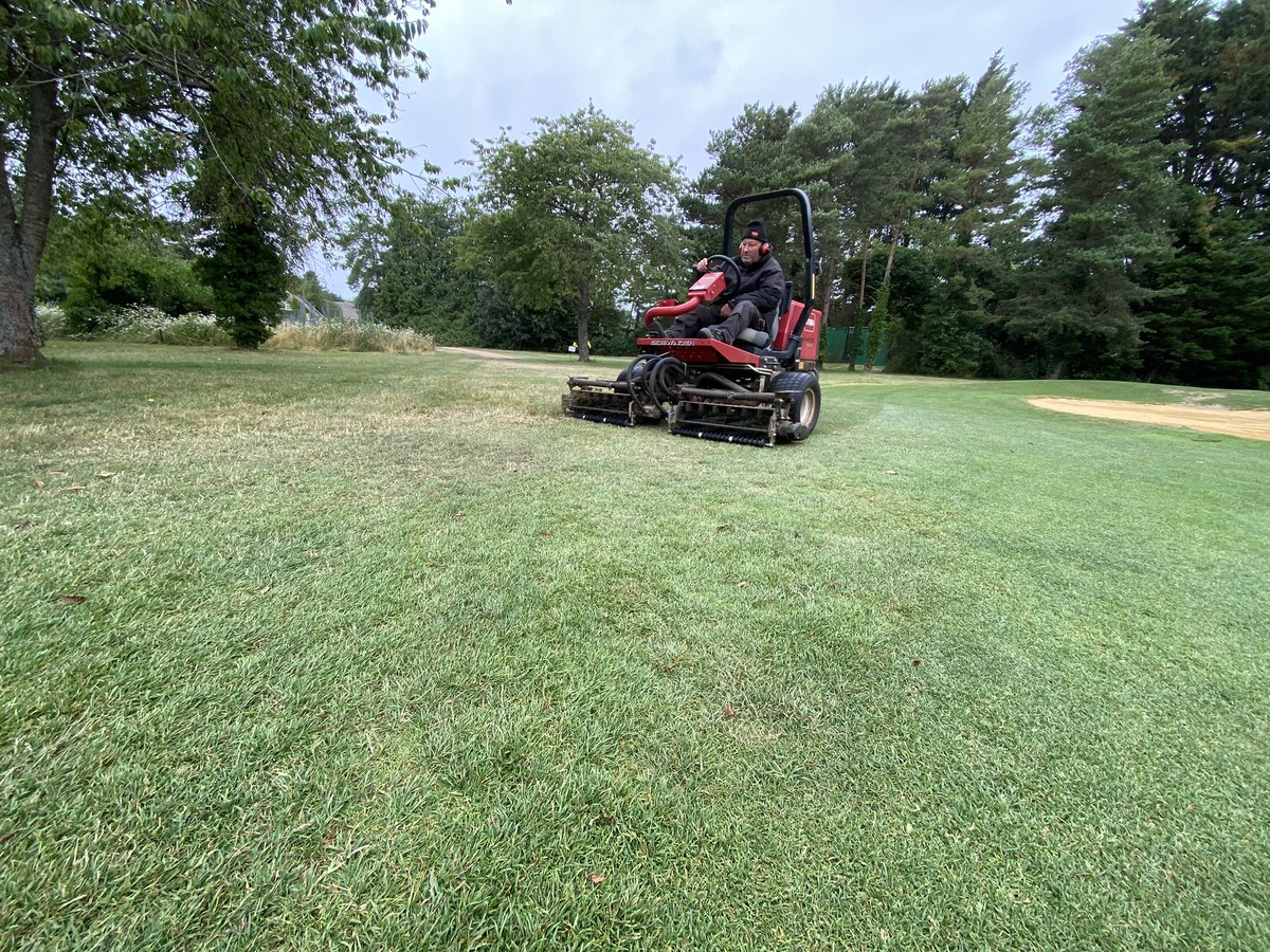bgcgreenkeeper's tweet photo. Club championship prep 😮‍💨 https://t.co/KEyNjjJ3rB