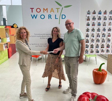 Nieuwe directie aan het roer Tomatoworld - @TomatoworldNL groentennieuws.nl/article/954114…