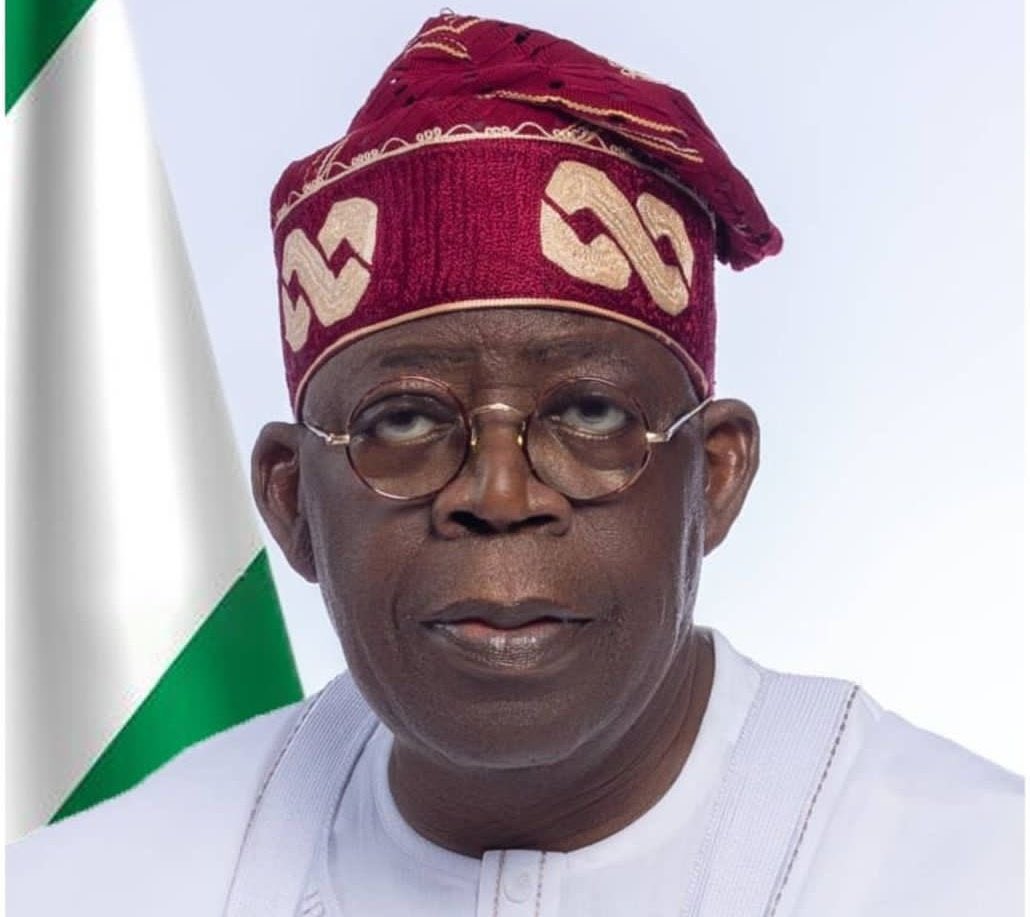 The President Speaks:

“I unified the foreign exchange rate to save Nigeria from financial crisis. I could afford to share the benefit by participating in the arbitrage, but God forbid! That's not why you voted for me.'

~ President Bola Ahmed Tinubu 

#ANewEraBegins