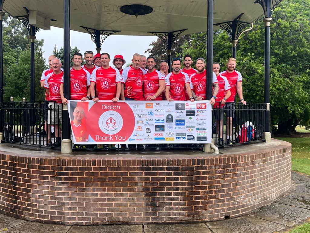 dragonsrfc's tweet image. 🐉 𝗗𝗥𝗔𝗚𝗢𝗡𝗦 𝗦𝗨𝗣𝗣𝗢𝗥𝗧 𝗥𝗬𝗔𝗡𝟰𝗟𝗘𝗨𝗞𝗔𝗘𝗠𝗜𝗔

Dragons RFC encourage our fans to support a mammoth walk in memory of Ryan Davies, who spent his final years fundraising to help others during his fight with Leukaemia ⤵️

▶️ rb.gy/qlxug

#WeAreGwentRugby