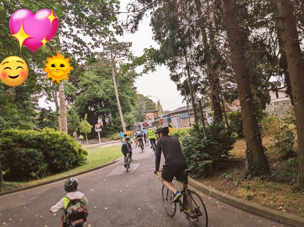 School's out for summer! Last #cyclebus of the year. Who knows what next year will hold... #SafeRoutesToSchool perhaps? Maybe a cycle lane? Anything's possible! One thing's for sure it's always #BetterByBike!