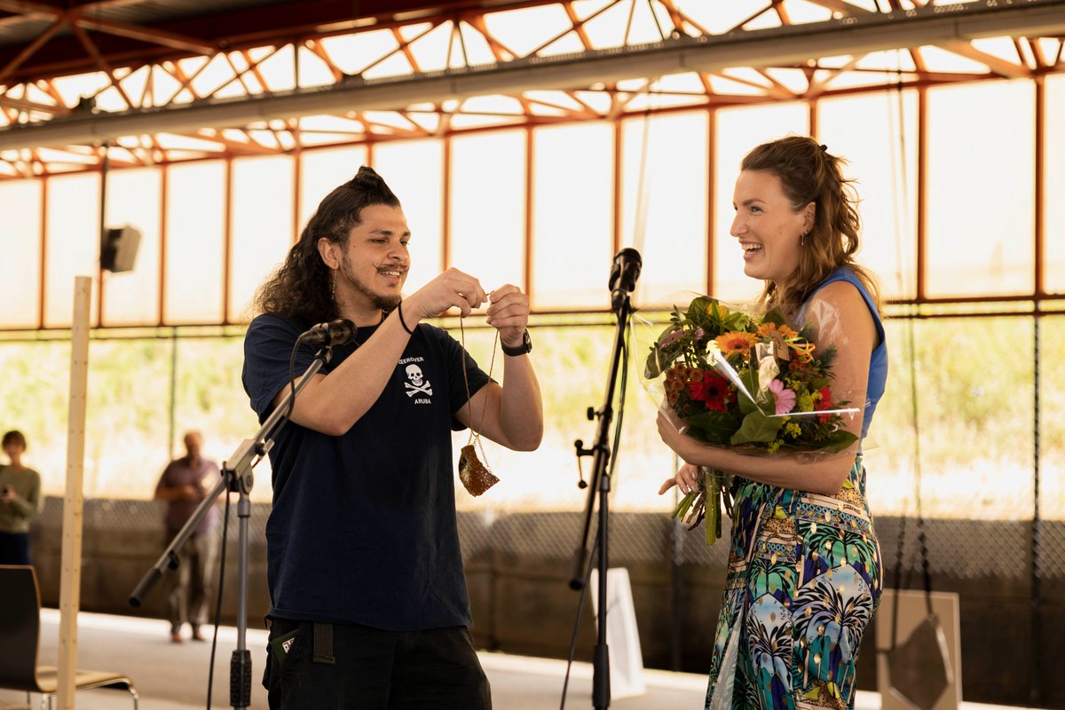 Gefeliciteerd Khattar Shaheem met De Lucasprijs en Manouk Streur met de Jheronimus Atelierprijs 2023. Beide prijzen zijn (mede) mogelijk gemaakt door de gemeente 's-Hertogenbosch. Met financiële ondersteuning en begeleiding geven we jonge, veelbelovende kunstenaars de kans hun