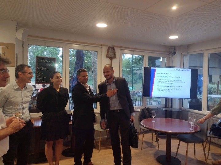 Une très belle soirée des adhérents du #SYNFIE hier au Club House du TC16. Merci  aux adhérents présents. L'occasion de présenter nos priorités pour 2024  (communiqué à venir ...) au premier rangs desquelles le développement  de 4 groupes de travail