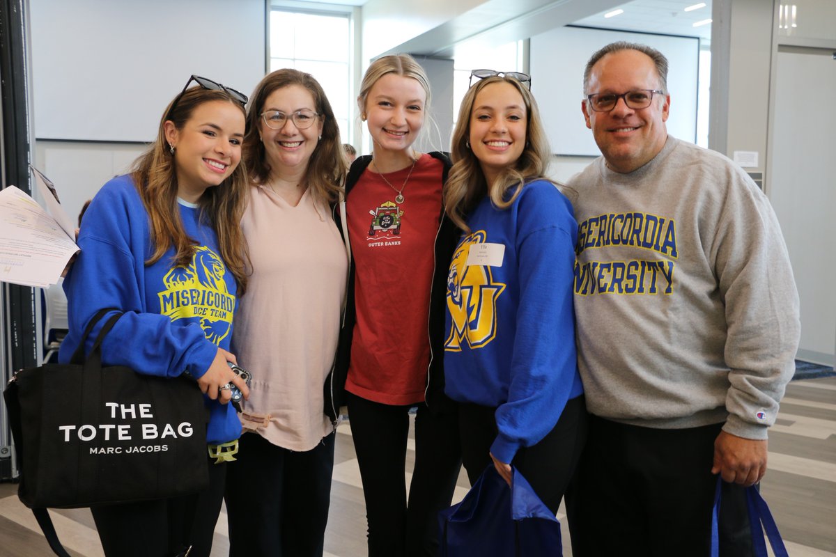 MisericordiaU's tweet photo. There were nothing but smiles at our first two orientations! 😁 We can't wait to meet the rest of our newest Cougars in two weeks! 🐾💙💛 #MUOrientation

📸 https://t.co/oAuHnTmgqv https://t.co/cr3Oodtsrp