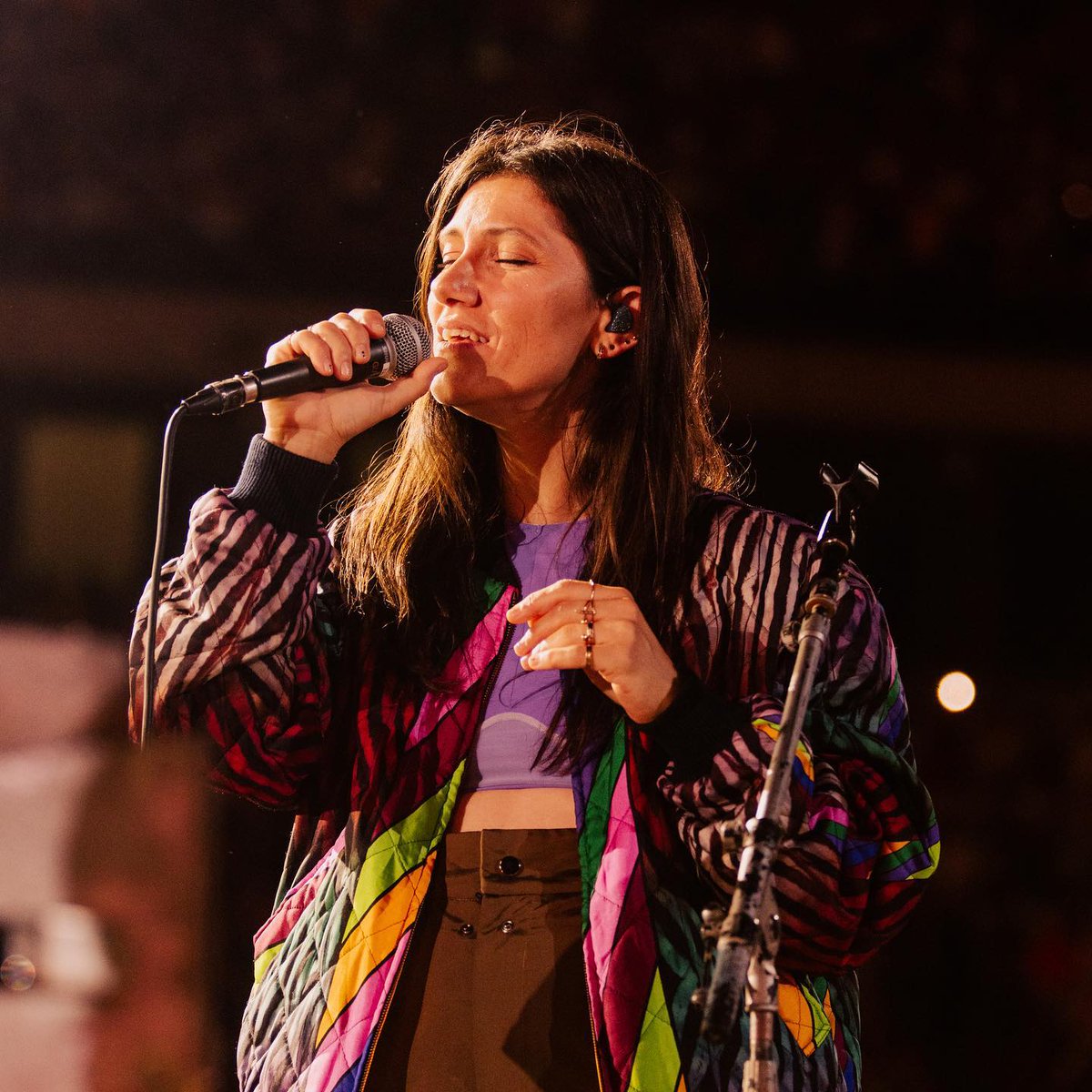 elisatoffoli's tweet image. Non riesco ancora a crederci.
Grazie Chris, grazie @coldplay 

📷 @annaleemedia