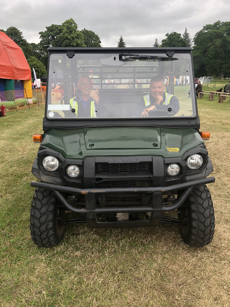 atvservicesscot's tweet image. The lads happy at work today , the team from @ScotGameFair delighted with our donated @kawasakioffroad Mule Pro! #Assisting #eventSetup