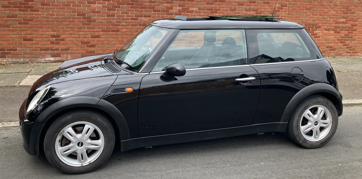 Londonmini1's tweet photo. Just Released:2004 Automatic Mini One.Only 66800 Miles.Astro Black Metallic.Panoramic Electric Roof.12 Months Mot.3 Months Warranty.Serviced By Our Mini Service Centre.
https://t.co/djUGy9CUwL
#Mini #ForSale #Black #MiniDealer #Love #Cars https://t.co/Ajc9uZklqf