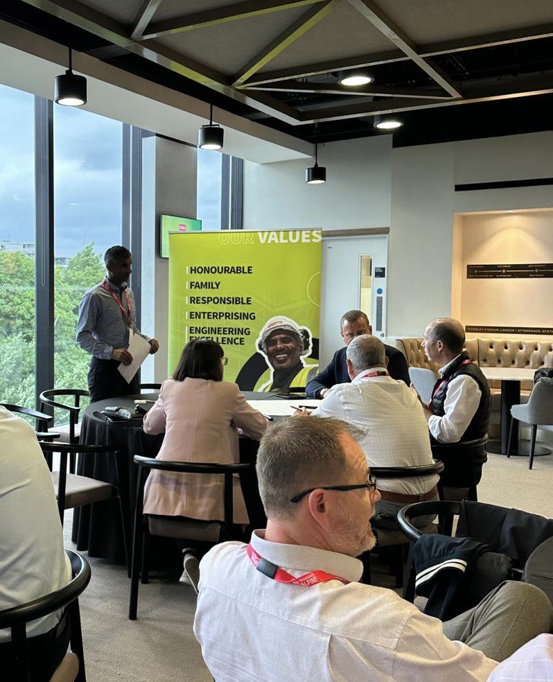 Looking forward with confidence> Our #Leadership Conference gathering more than 100 of our <a href="/WeAreMcAlpine/">Sir Robert McAlpine</a> senior leaders today to bring our strategy to life, in the stunning environment of <a href="/LondonStadium/">London Stadium</a>, one of our flagship iconic projects! 

#WeAreMcAlpine