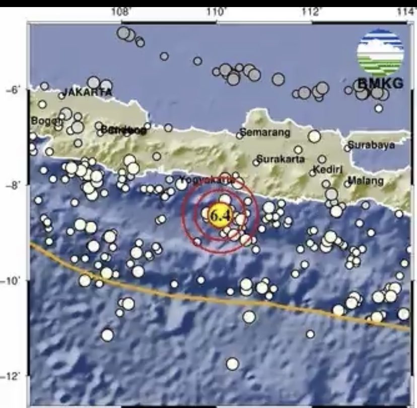 Gempa dirasakan dimana saja lur?

#Gempa Mag:6.4, 30-Jun-23 19:57:43 WIB, Lok:8.63 LS,110.08 BT (86 km BaratDaya BANTUL-DIY), Kedlmn:25 Km, tdk berpotensi tsunami #BMKG

sumber: <a href="/infoBMKG/">BMKG</a>