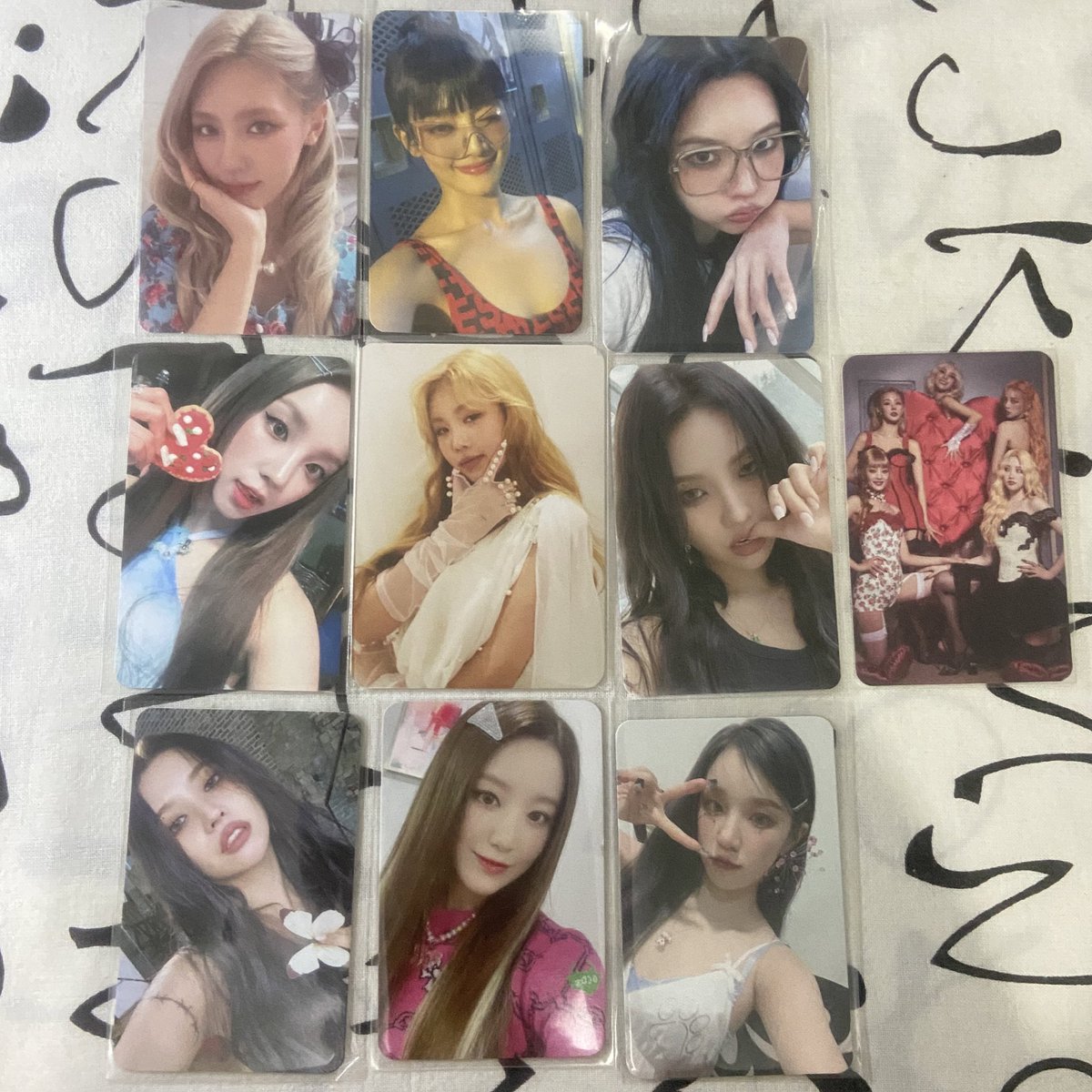 soojin’s comeback giveaway ★

1 RANDOM PHOTOCARD

⤷ total of 10 winners
⤷  rt this tweet
⤷ winner must shoulder sf
⤷ reply proof of following sj’s ig acc
⤷ will randomly choose winner

USE HASHTAG:
#SeoSoojinIsBack 

ends tomorrow afternoon