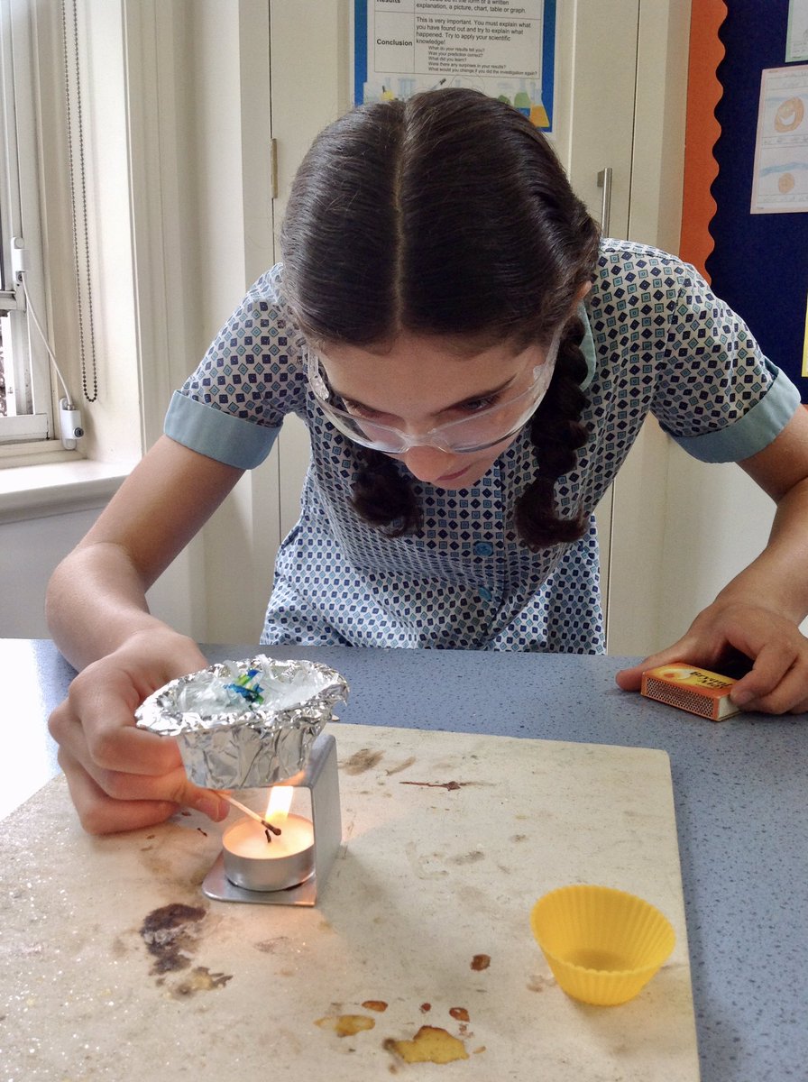 HalsteadPrepSch's tweet photo. Year 6 convinced their science teacher, Mrs Hutchings, to let them make soap, something they have always wanted to do.  The science lab now smells of jasmine, green apple and cherry all at once! #inthelab #stem #soapmaking #fun https://t.co/idW5EetBo1