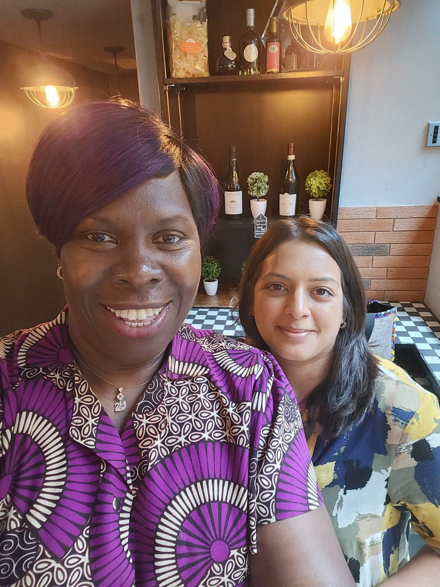 Great to meet Dr Neesha,@ne55hao senior lecturer @FNightingaleF Leadership scholar doing great work to address the challenges of caring for ulcers in darkly pigmented skin @JenniferJSP37 @CNOEngland @westwood_greta @GemmaStacey10