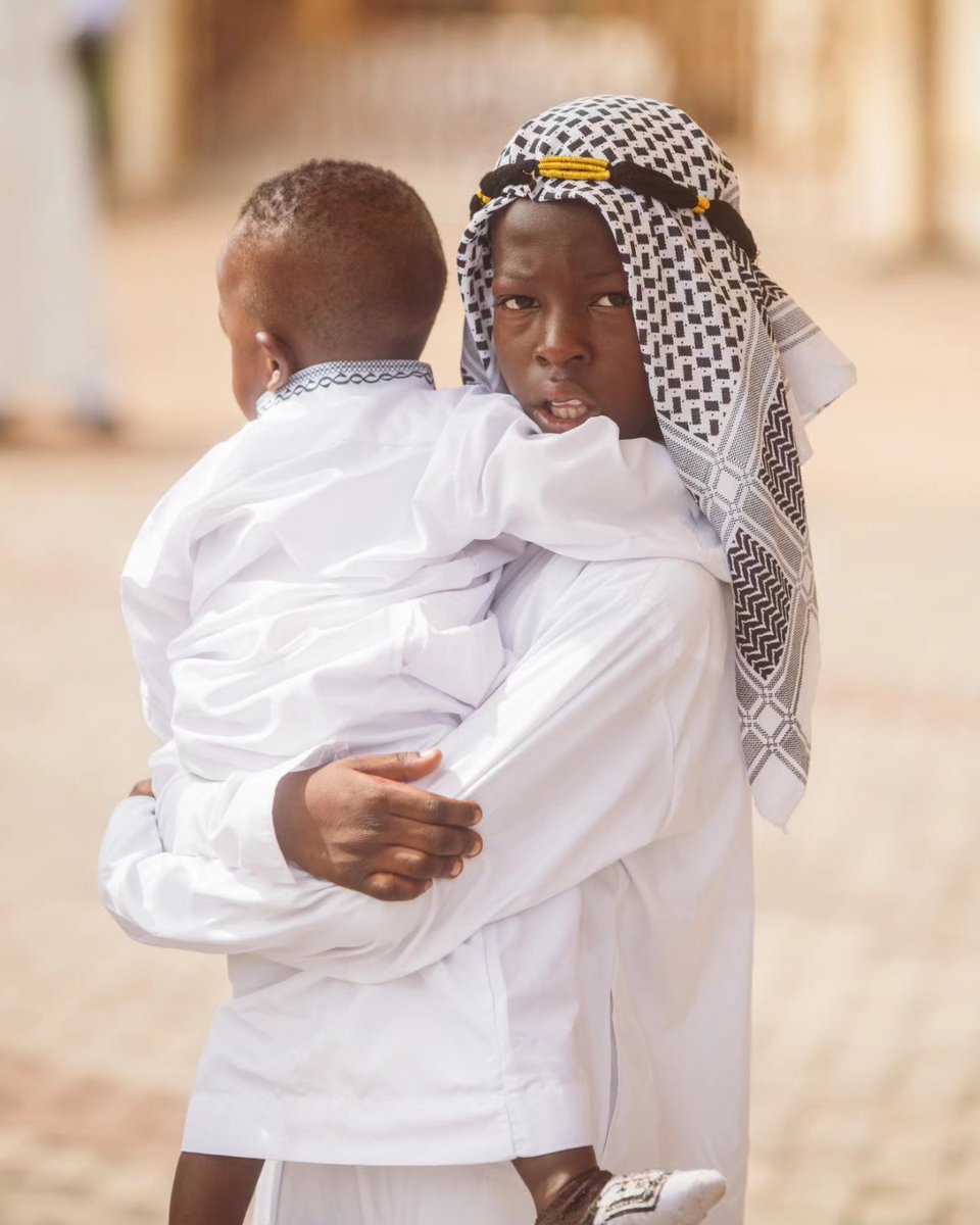 KwesiBabsFoto's tweet photo. We're still celebrating.
Eid Mubarak and Barka da Sallah to everyone.
#EidMubarak #EidAlAdha #BlackoutEid #islam #musilms #ghana https://t.co/NmDi9hTFe3