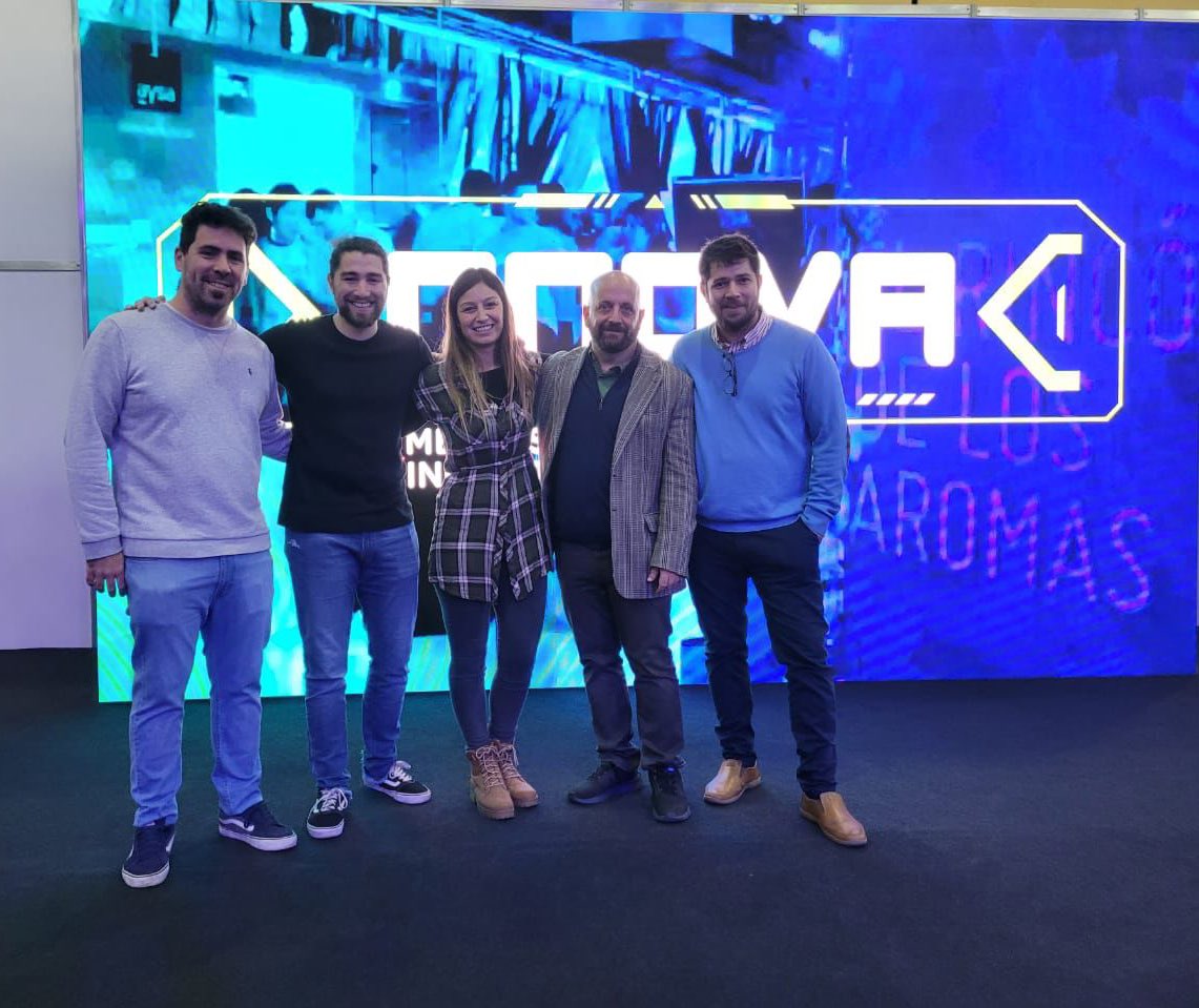 pamelamalewicz's tweet photo. 🚀 Desde @DHumanosBA organizamos un panel en el festival Innova

👉 Charlamos con @charosky  (Dialogando BA), Daiana Vázquez (Nos Reímos Todos) y Alon Yoel Kelmeszes (@chicos_net) sobre Herramientas de Alfabetización y Cuidado Digital con estudiantes de primaria https://t.co/1qOZ5YEoaB