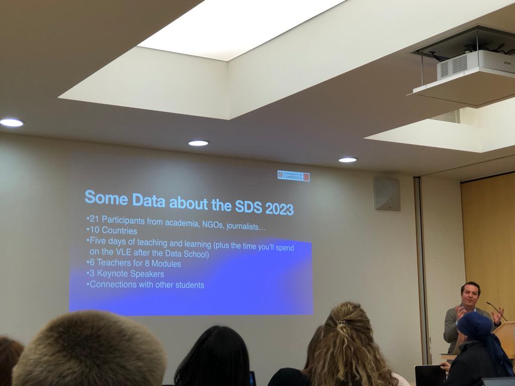 Social Data School June 2023, over and out! 🎬

Congrats to all 21 students, coming from 10 countries.

Thanks to our 6 teachers and 3 keynote lecturers. 

And thanks to all the staff who have been working in the background to help run the school! 👏👏👏

Until next time!🔜