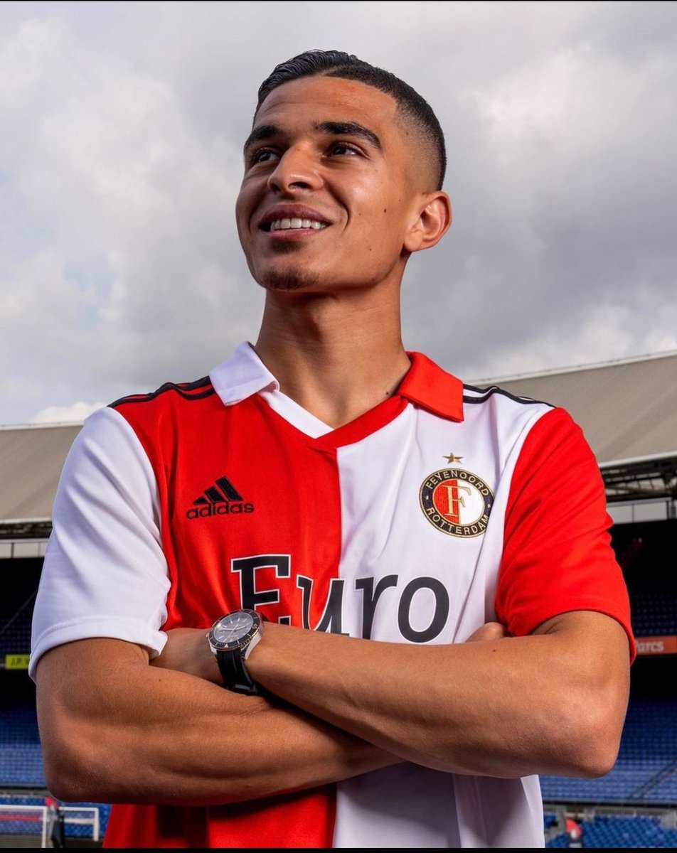 MFN_TW's tweet photo. OFFICIAL: Ilias Sebaoui (21) joins Feyenoord 🇲🇦🌟

He will play season 2023-24 at FC Dordrecht on a loan deal 

🎙 Ilias Sebaoui:

"For me it is an indescribable feeling to be able to sign a contract with Feyenoord.

I am proud to be here and very happy with the confidence the club has shown in me. During my loan base period at FC Dordrecht I want to play as many minutes as possible and thus develop further as a player."