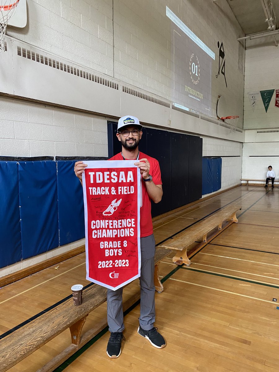 We are thrilled that the Gr. 8 Boys’ T&amp;F team brought home the Conference Championship!   Thank you to all participants and coaches for representing Bayview so well.  ⁦<a href="/marham99/">M. Hamid</a>⁩ ⁦@schan_tdsb⁩ ⁦<a href="/LC2_TDSB/">Learning Centre 2</a>⁩