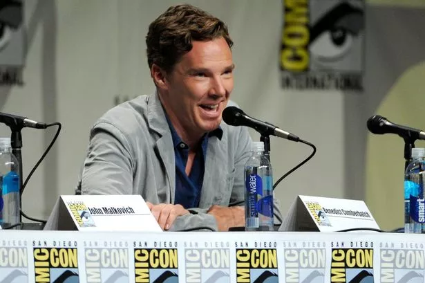 #YellowBatch #BenedictCumberbatch #ComicCon 
#SHERLOCK #DoctorStrange #Penquins