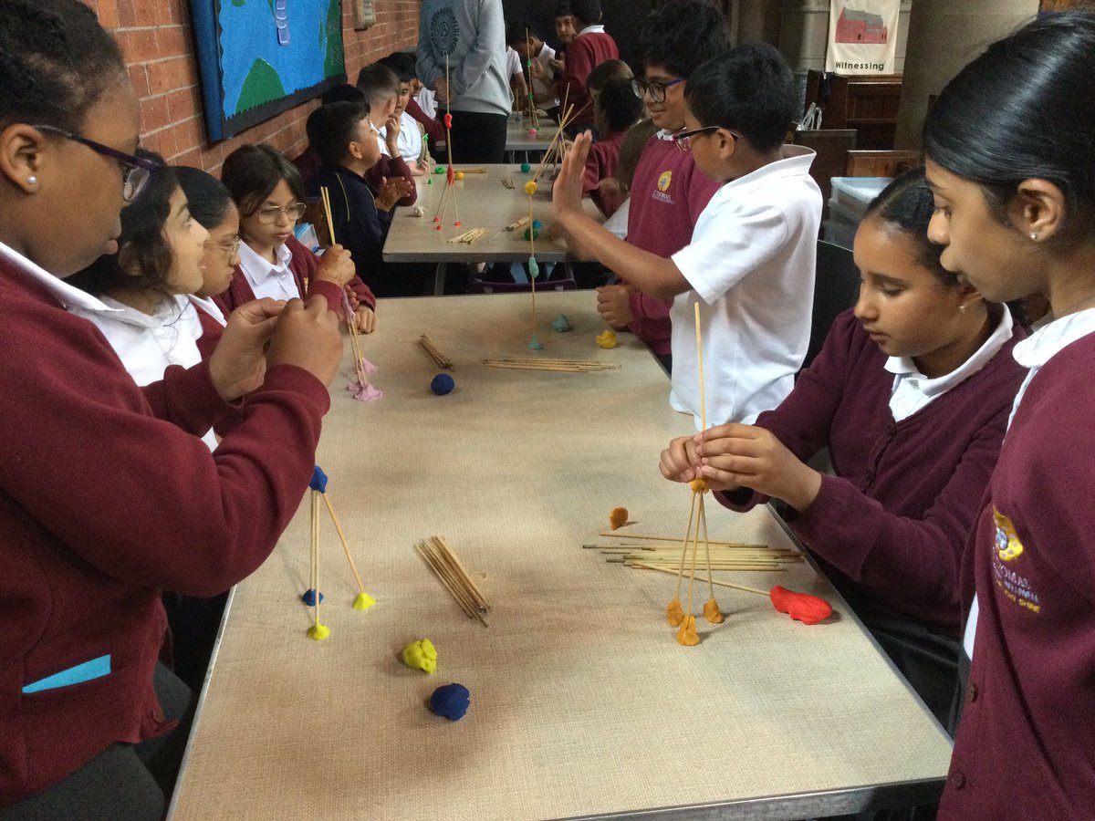 StThomas_CE's tweet image. Year 5 are working on their communication and team working skills today in Bright Leaders. 💡🌟@BrightLeadLaura #buildingstructures