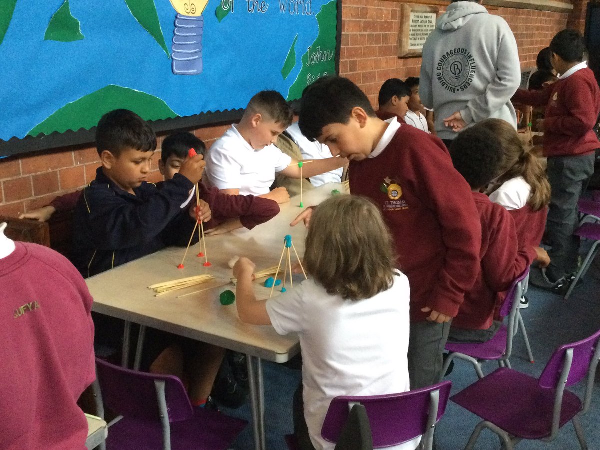 StThomas_CE's tweet image. Year 5 are working on their communication and team working skills today in Bright Leaders. 💡🌟@BrightLeadLaura #buildingstructures