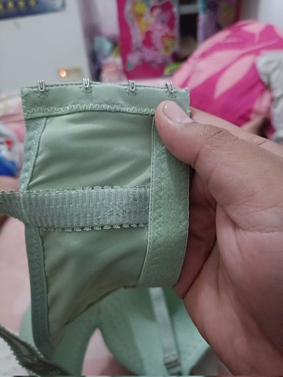 Kait 4 ukuran ngeri 🤤