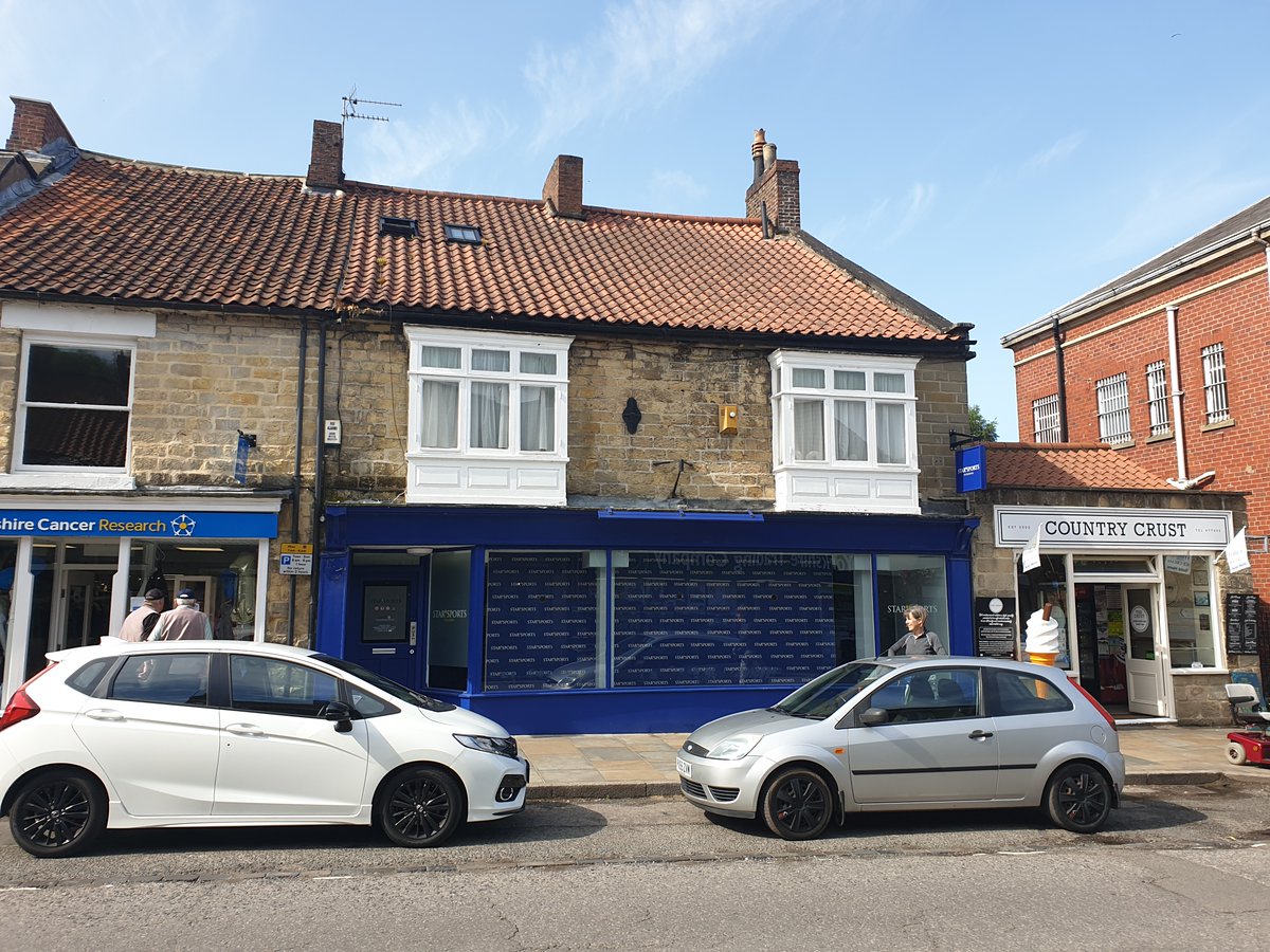 TO LET -16 Market Place, Pickering YO18 7AE #retailpropertytolet #cafepremises #pickering #commercialproperty