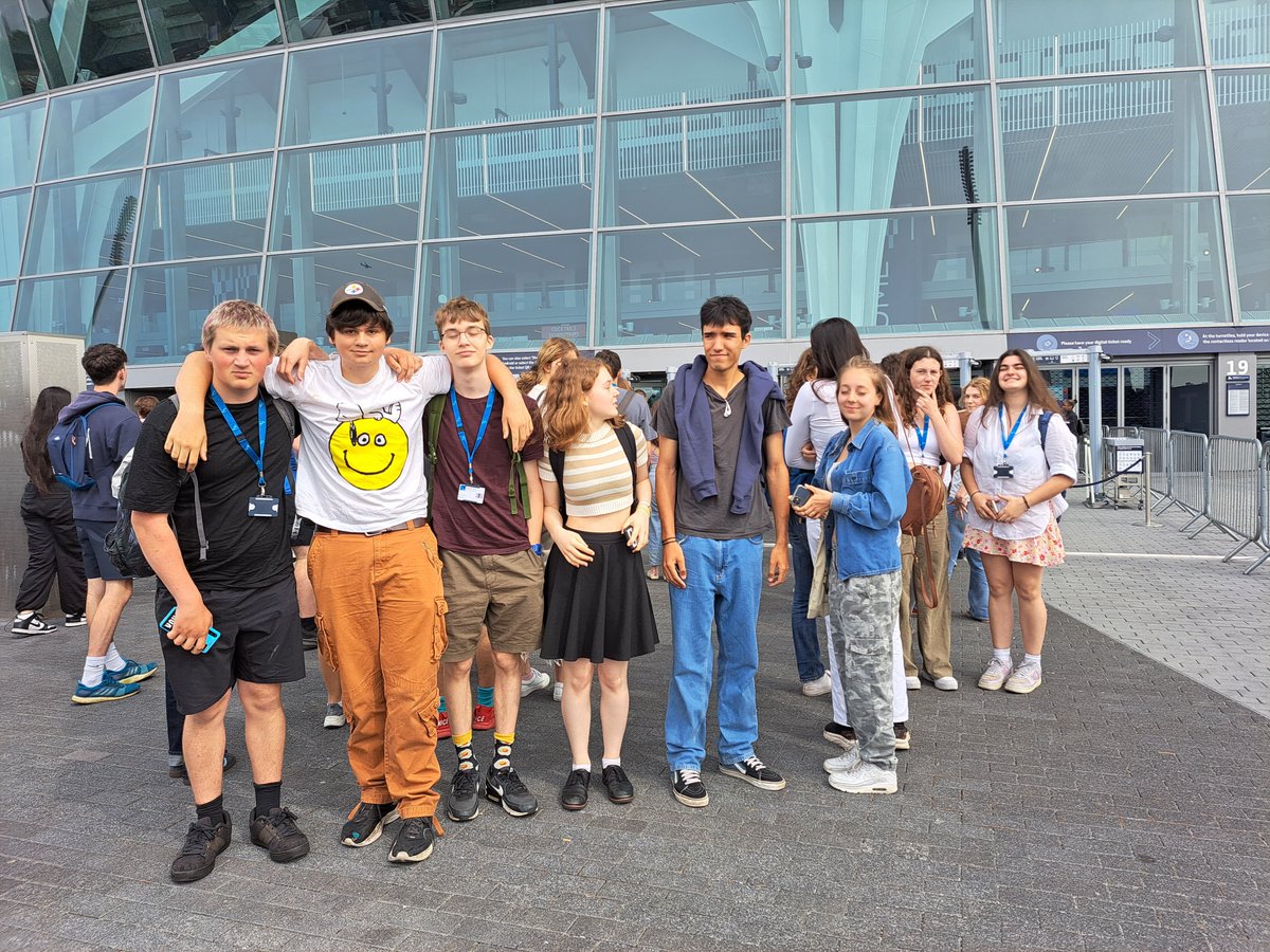 Such a busy few days including a great trip to Tottenham for the Universities and Apprenticeships Fair last, giving us lots of useful information about options for after the IB Diploma. #parksidesixth #ibdp #ukuniversitysearch