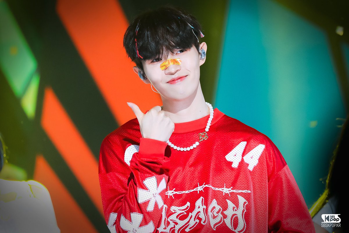 PURE_527's tweet photo. 230625 인기가요 위클리 매거진 #김재환 (1/2) https://t.co/KCtYxCjWof