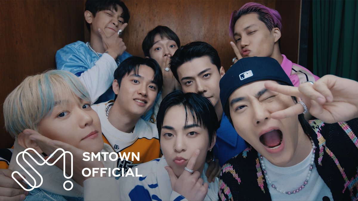 WORLDMUSICAWARD's tweet photo. #EXO has released their Pre-release single #HearMeOut and its MV ahead of their hugely awaited comeback album #EXIST out July 10 at 6pm KST!👏🎶💥🌎🔥👑👑👑👑👑👑👑👑💚

https://t.co/eaVdWiIR7f

#EXO_HearMeOut https://t.co/Dl1PEZErsE