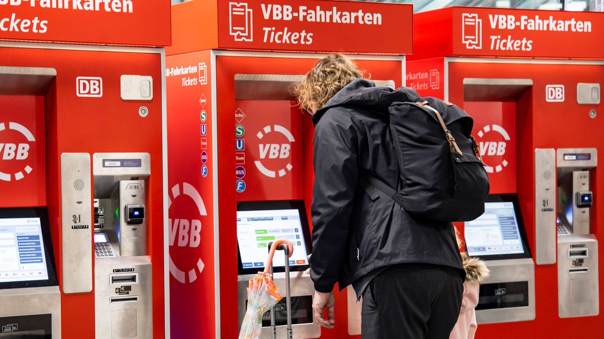 Neue Frist bis Ende September: Das Sozialticket kann in #Berlin länger genutzt werden – auch ohne VBB-Kundenkarte. checkpoint.tagesspiegel.de/telegramm/2QO2…