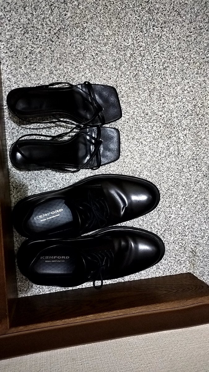 SpecialUnidHead's tweet photo. 6月29日　With即　F？杯

１軒目から自宅のいつものルーティン！

食付きあり、自宅搬送までスムーズにいく！

リーセのため、拒否られるも
『下にバスタオル引けば大丈夫だよ』
『前の彼女ともリーセでやってたよ』

で無事即！

『こんなの初めて』を頂くm(__)m https://t.co/J85hKOA0L2