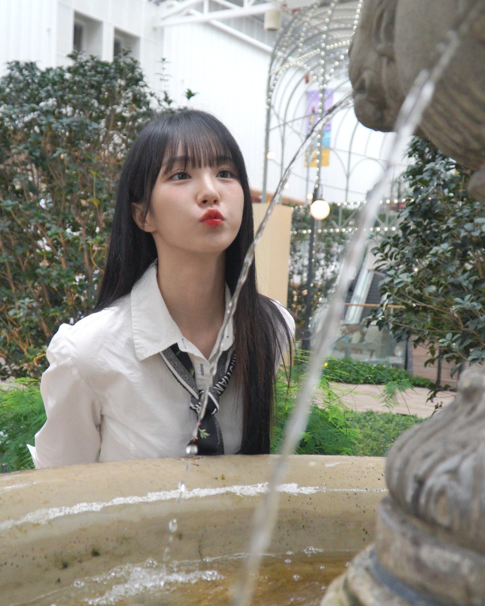 [#나나]
📚

#wooah #우아 #NANA