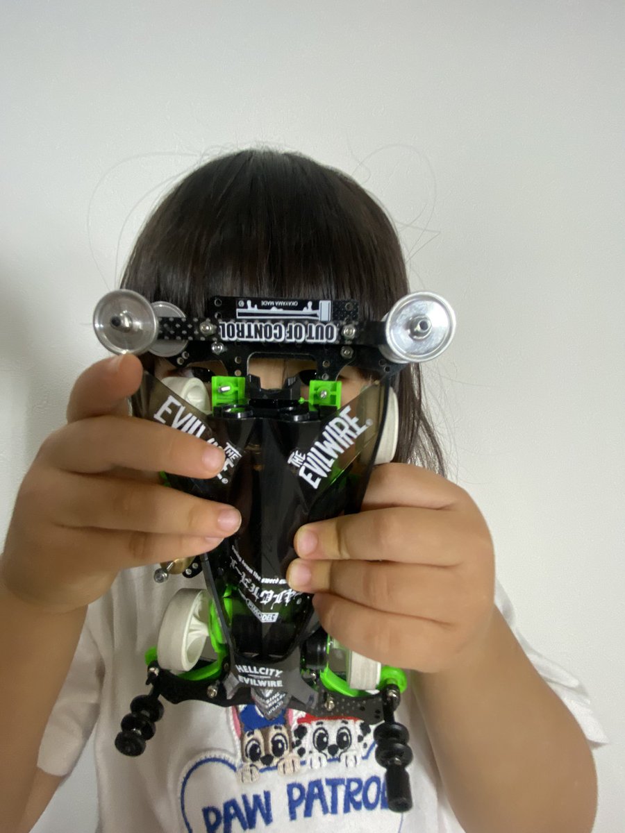 8Rjagpa58jdga70's tweet image. OUT OF CONTROL。
エルシー入ったら言う事無いけどなぁー。fma調子良好。
#evilwire
#hellstore
#ミニ四駆
#ジオグライダーブラックスペシャル